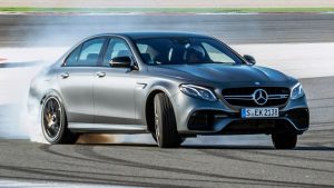 Đánh giá xe Mercedes-AMG E 63 S 4MATIC: Sedan công suất khủng