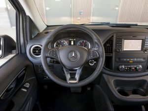 Đánh giá Mercedes-Benz Metris 2018