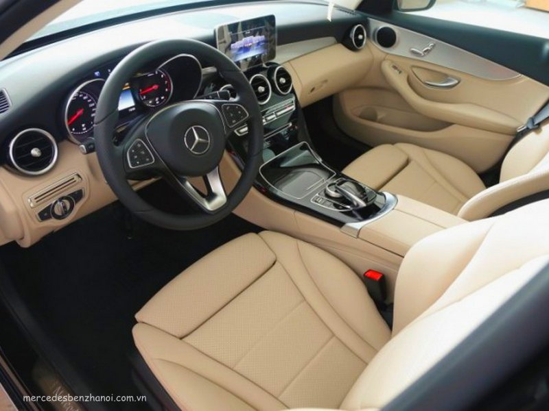 9 điểm nổi bật của Mercedes C200